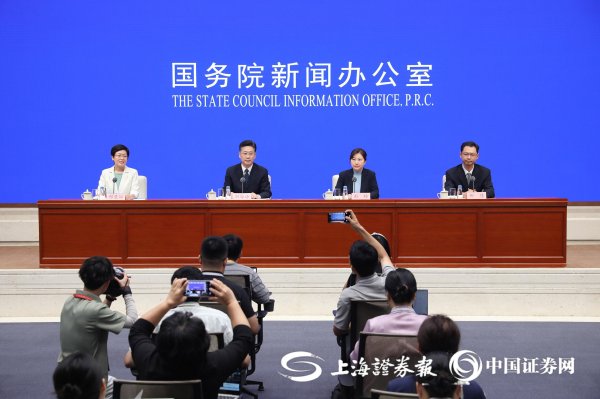 十大杠杆炒股 国家移民管理局：144小时过境免签政策适用范围已增至37个口岸、54个国家